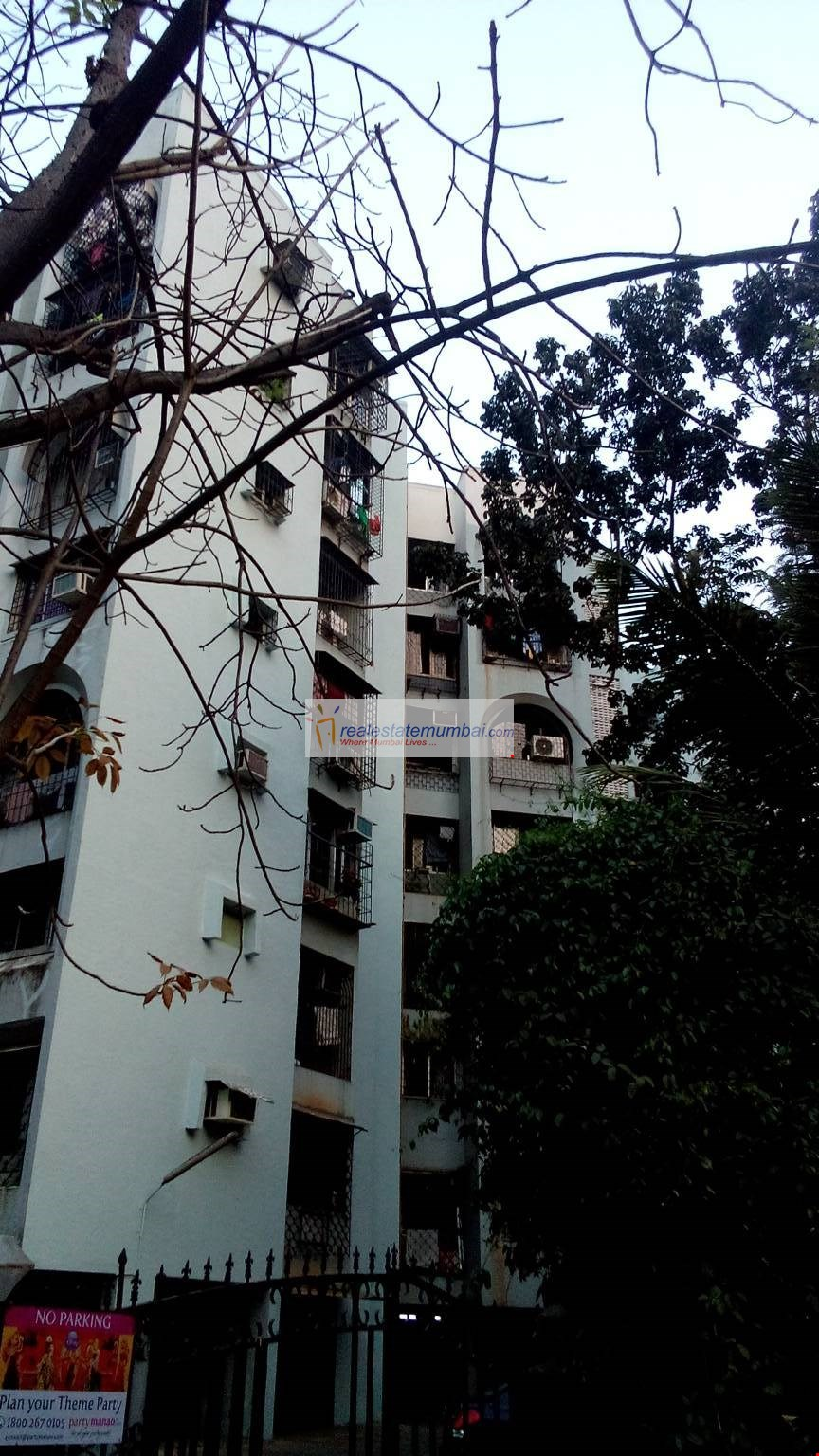3 Semi-Furnished in Mota Mansion , Andheri West