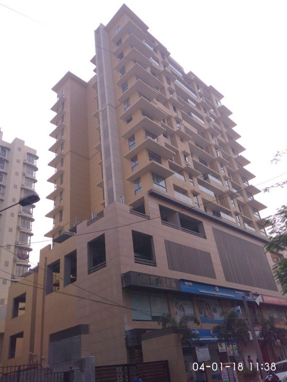 1 BHK Semi-Furnished in Darvesh Grand , Khar West