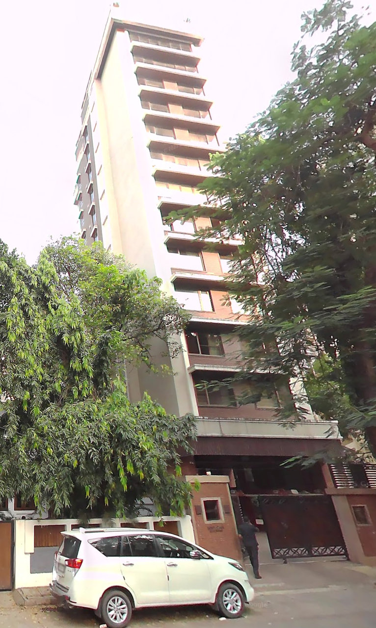 4 BHK Fully Furnished in Bonny Casa, Bandra West - Photo 2