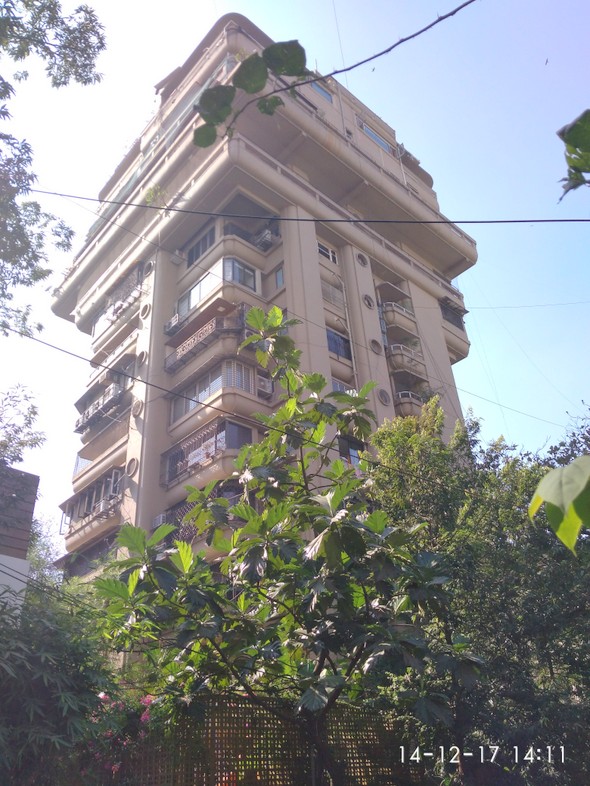4 Semi-Furnished in Waheeda , Bandra West