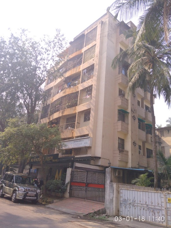 3 BHK in Aashray, Khar West