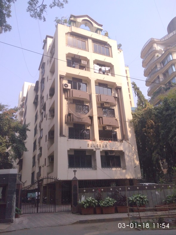 3 Semi-Furnished in Gulshan , Khar West