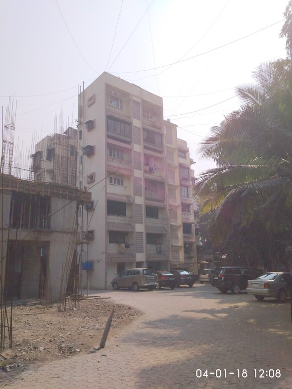 2 BHK Fully Furnished With White Goo in Shewa, Khar West