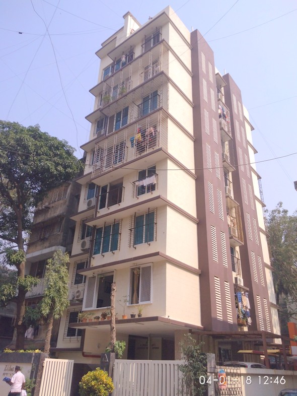 2 Semi-Furnished in Auris Bliss , Malad West