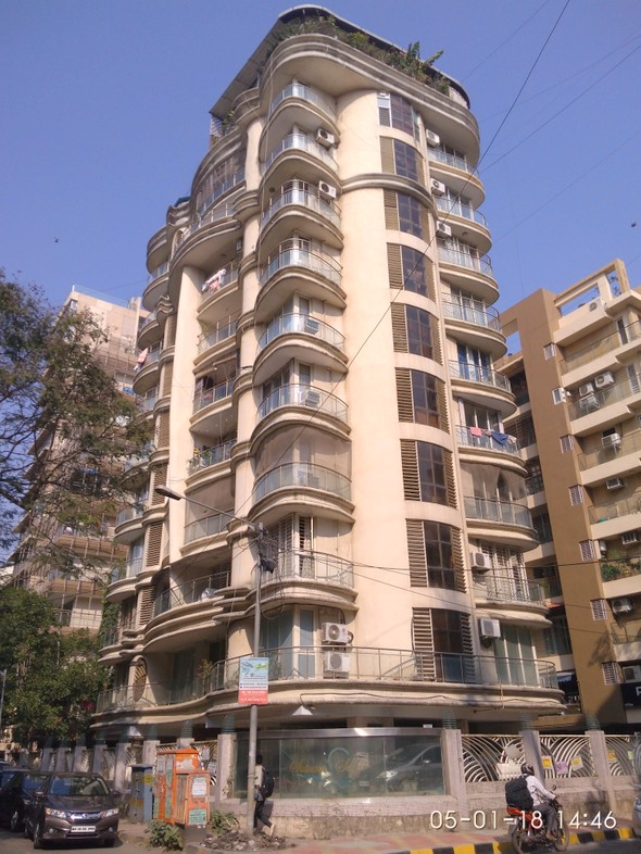 2 BHK in Satnam Sagar, Khar West