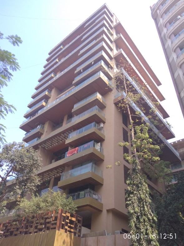 3 BHK Semi-Furnished in XVI Avenue , Khar West