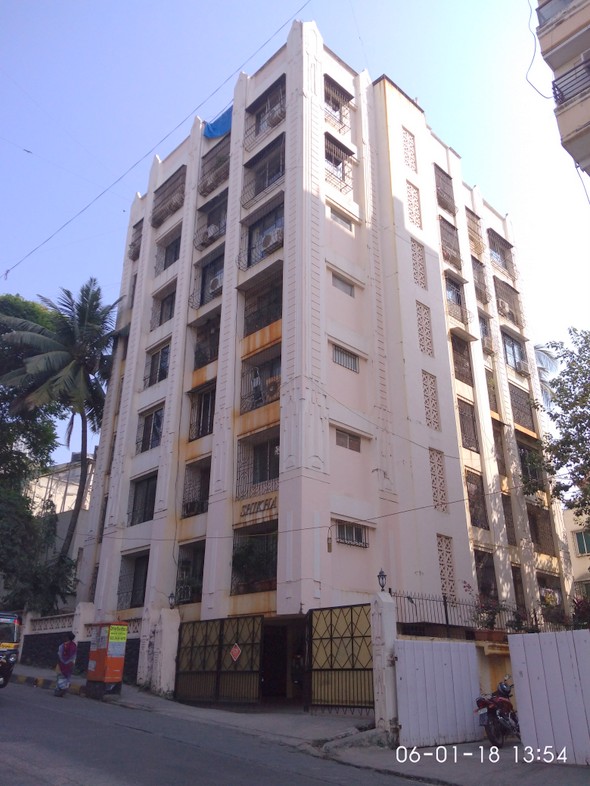 3 BHK Unfurnished in Shikha Apartments , Khar West