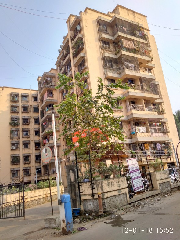 2 BHK Semi-Furnished in Horizon , Powai