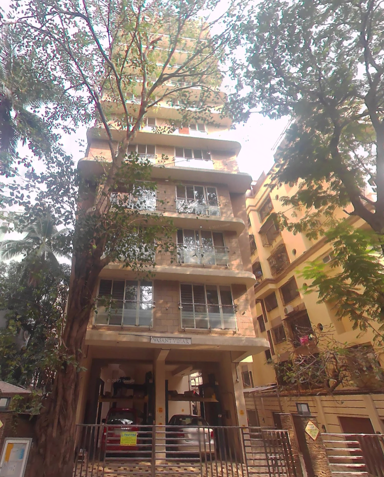 2 BHK in Vasant Vihar, Khar West - Photo 2