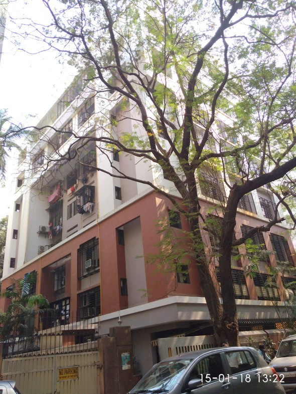 3 BHK Fully Furnished in Harihar Niwas, Khar West