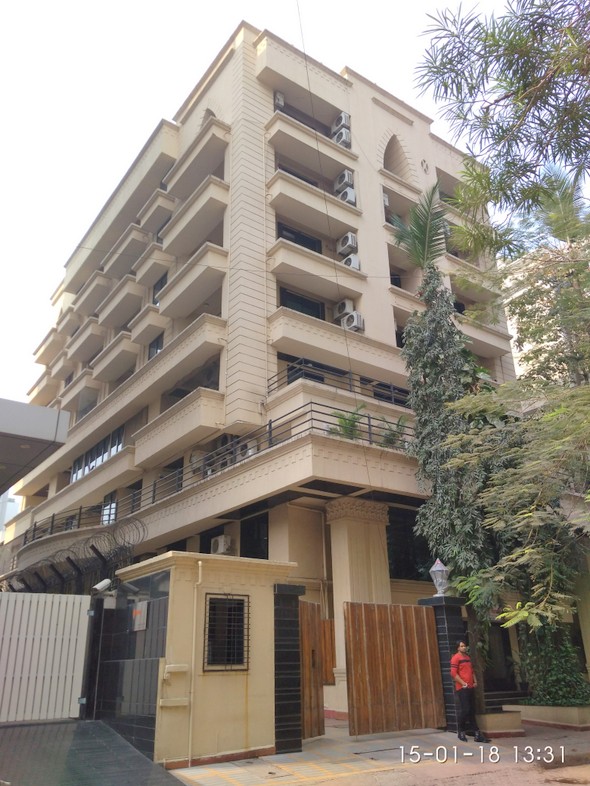 Office Fully Furnished in Anand Villa , Santacruz West