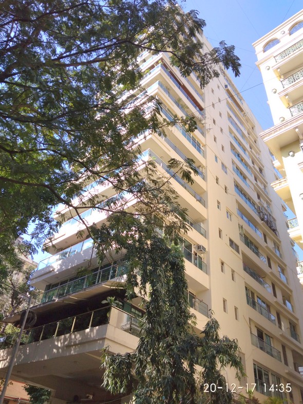 4 BHK Un Furnished in Fortune Height , Bandra West