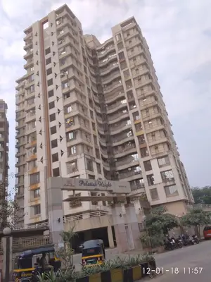 Palatial Heights