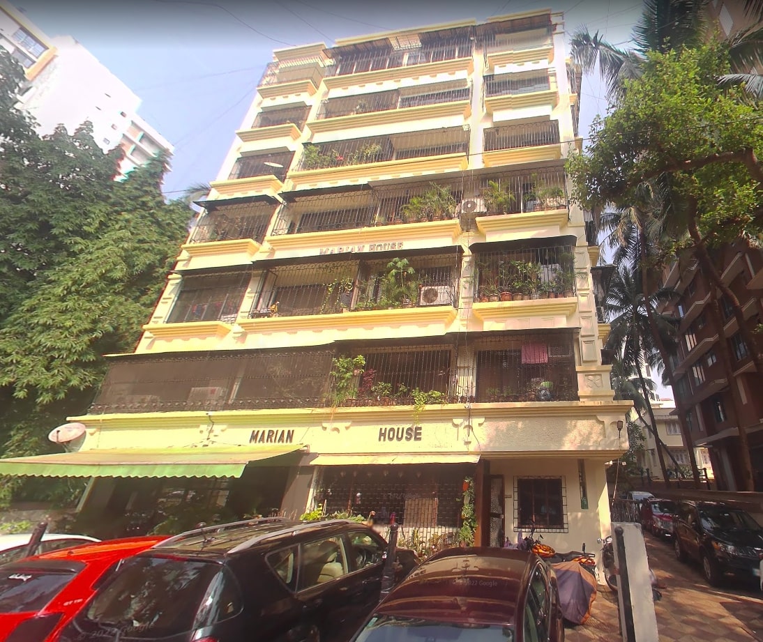 2 BHK Semi-Furnished in Marian House, Bandra West - Photo 2