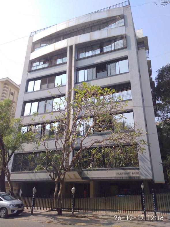 3 Semi-Furnished in Pleasant Park , Bandra West