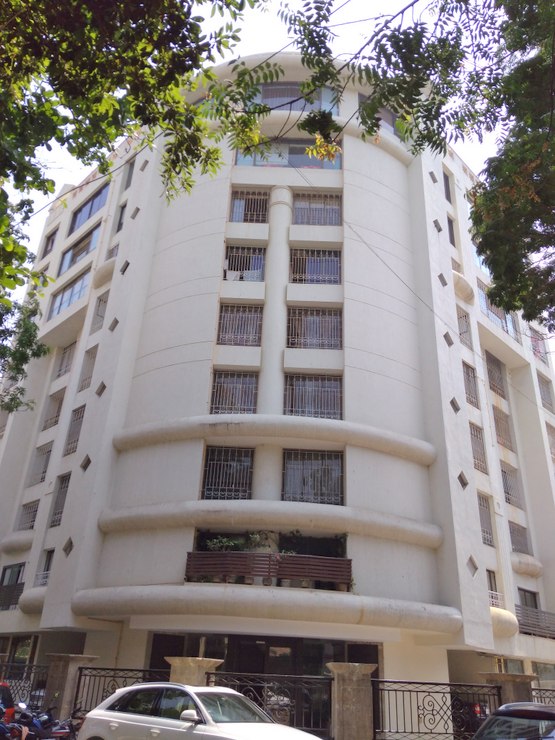 3 Semi-Furnished in United Classic , Bandra West
