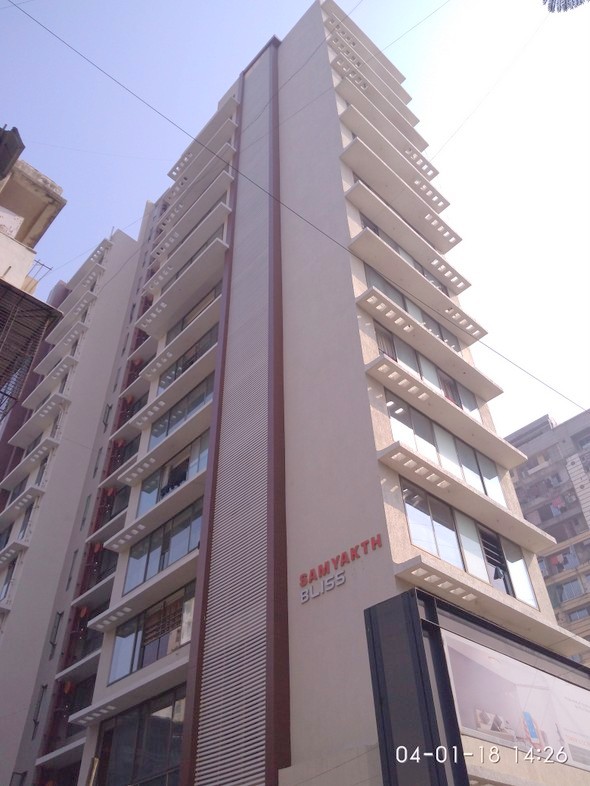 1 BHK in Samyakth Bliss, Khar West - Photo 1