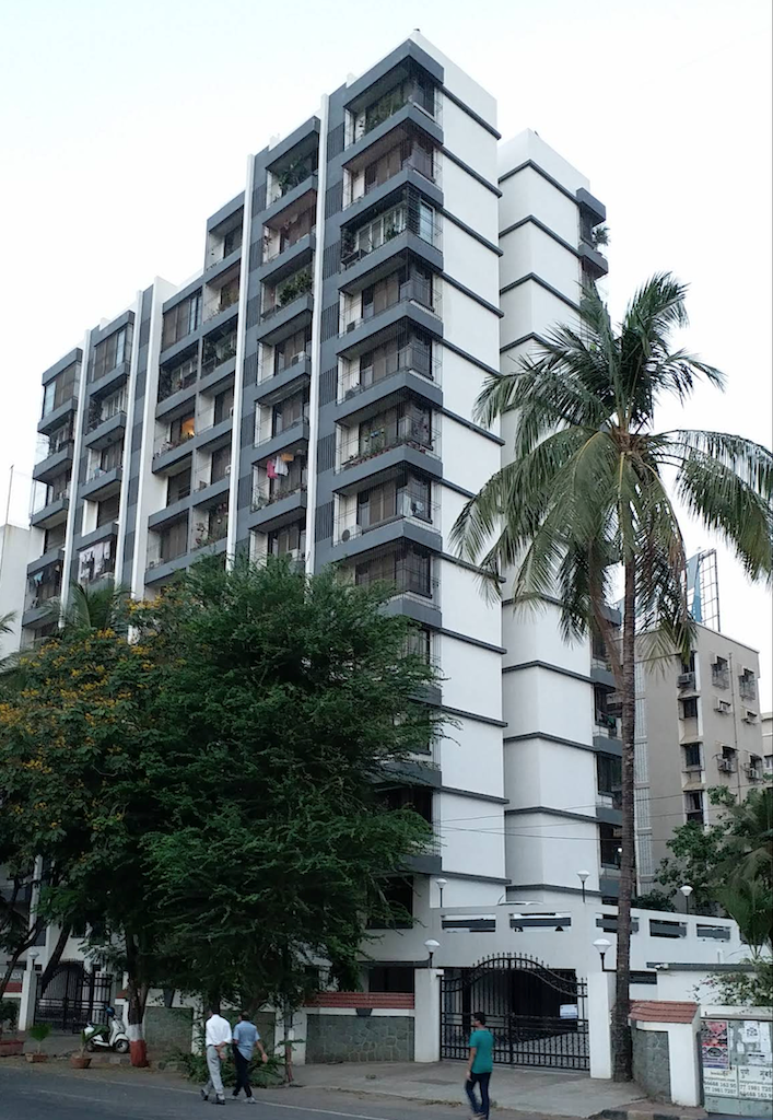 3 BHK Semi-Furnished in Samartha Sampada, Andheri West - Photo 2