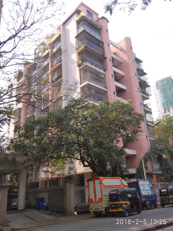 2 BHK in Juhu Natraj - Photo 2