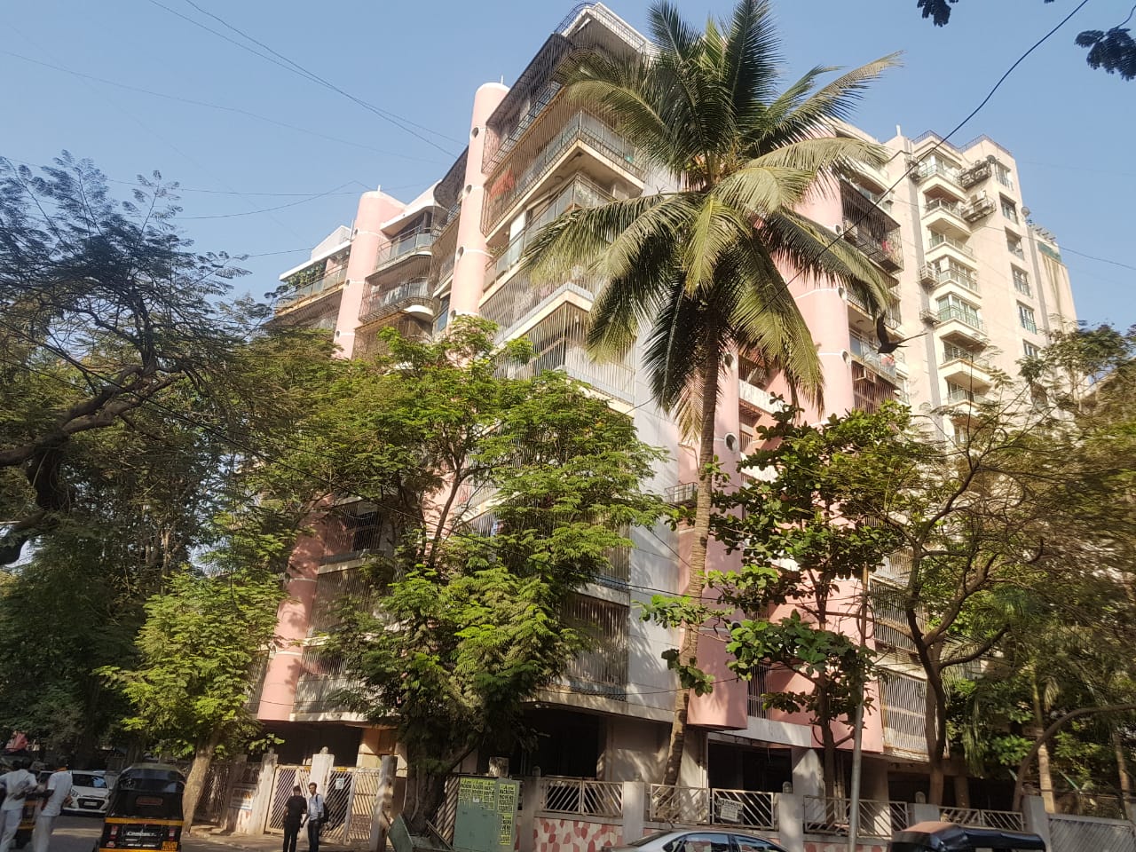 3 BHK Fully Furnished in Juhu Natraj