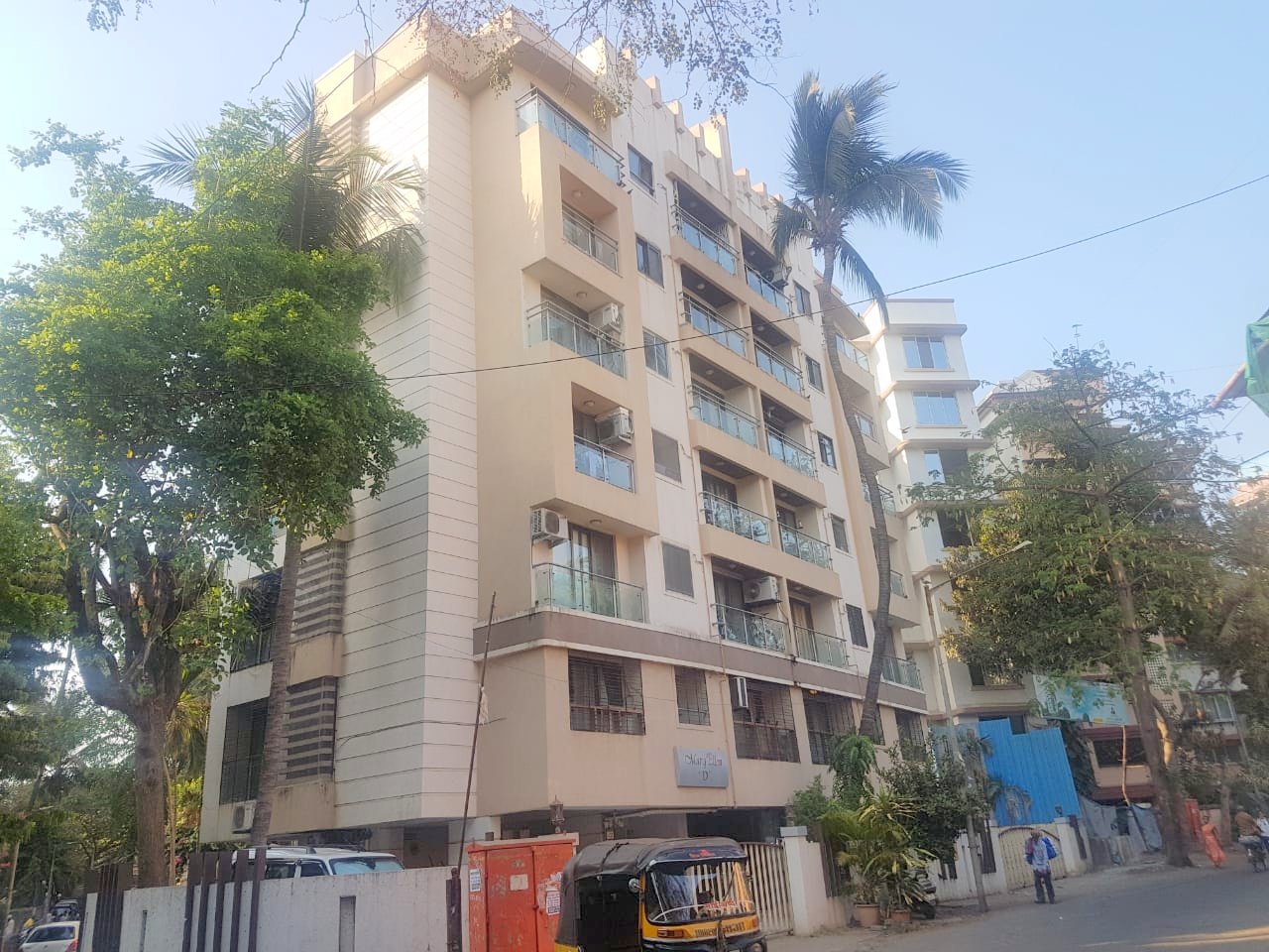 3 BHK Semi Furnished in Mary Ellen , Andheri West