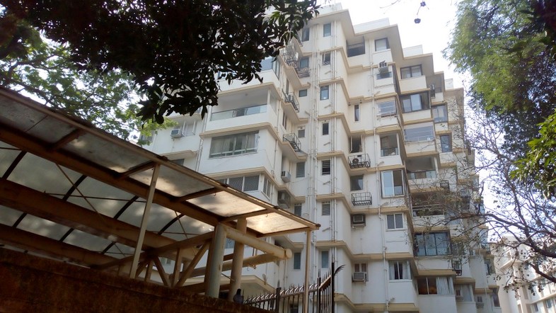 3 Semi-Furnished in Tenerife , Walkeshwar