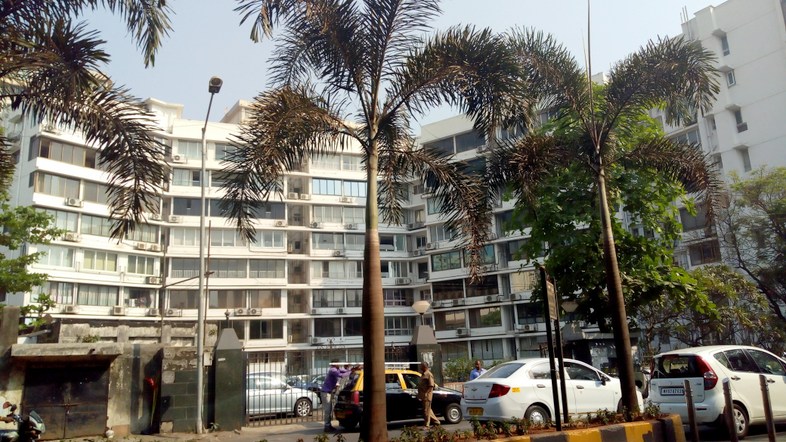 2 BHK Unfurnished in Jal Darshan , Nepeansea Road