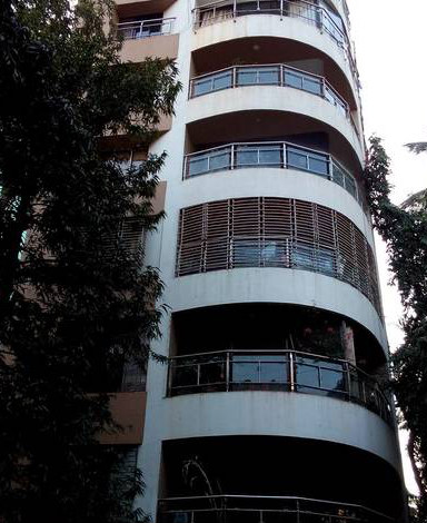 3 BHK Semi-Furnished in Grand Paradise , Bandra West