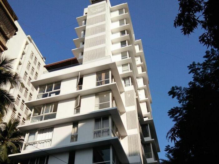 1 Semi-Furnished in Majestic , Jogeshwari West