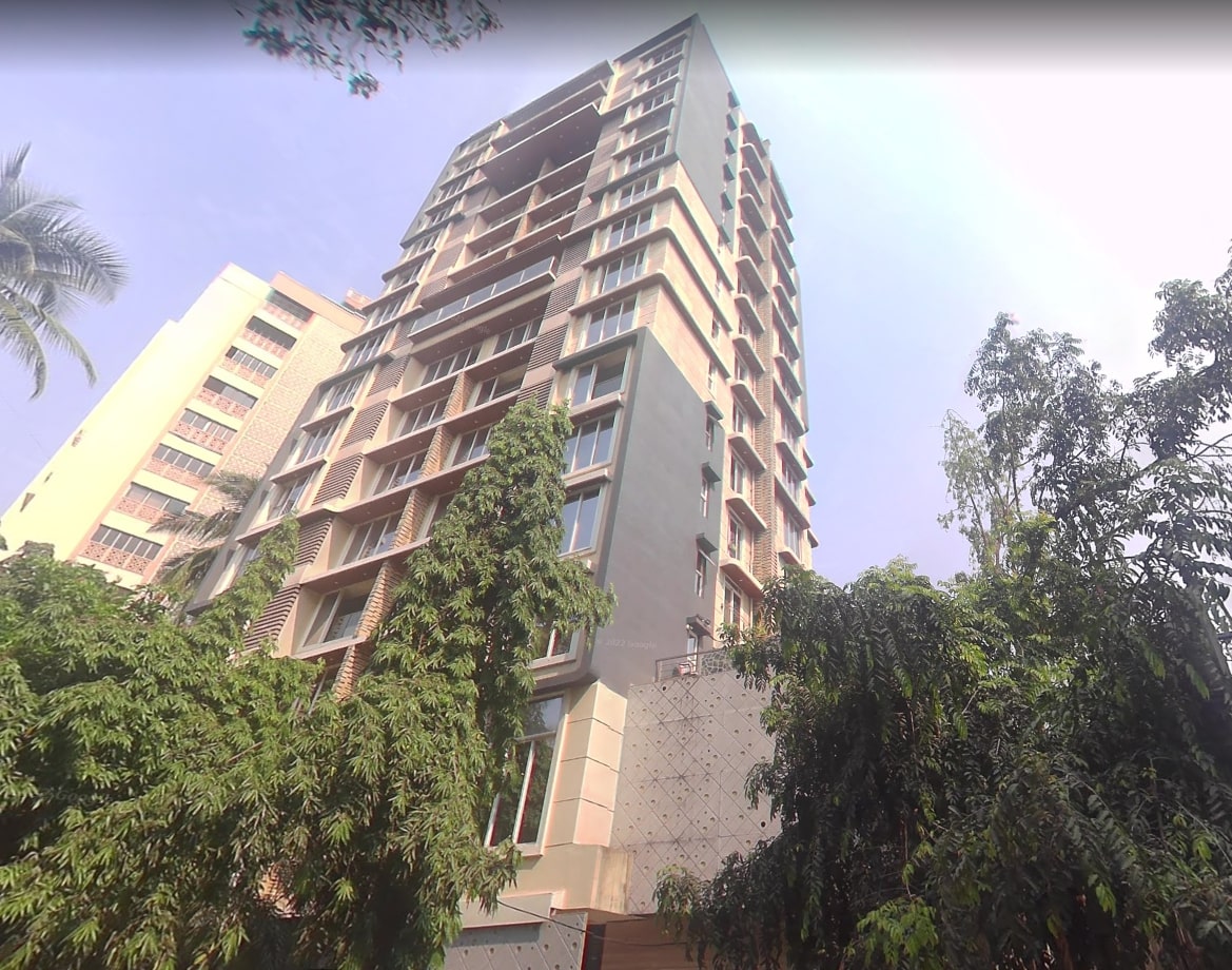 3 BHK in Jaswant Heights, Khar West - Photo 5