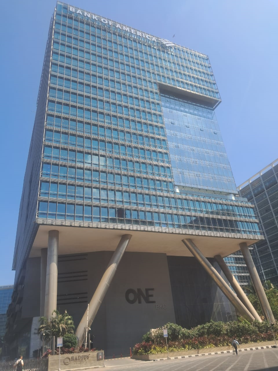 Office Fully Furnished in One BKC, Bandra Kurla Complex - Photo 3