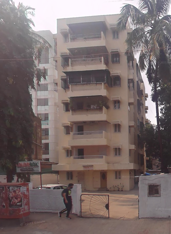 2 BHK Fully Furnished in Pandurang Villas, Khar West