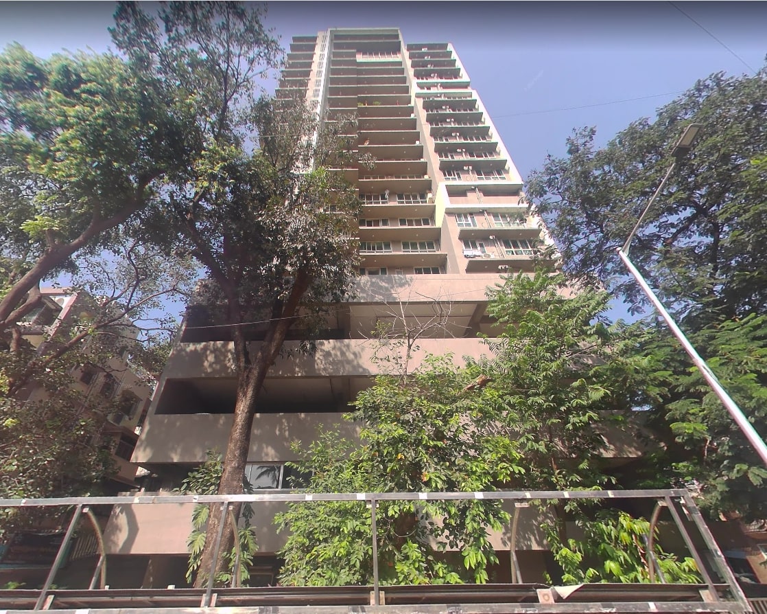 2 Semi-Furnished in Avenue 14 , Dadar East