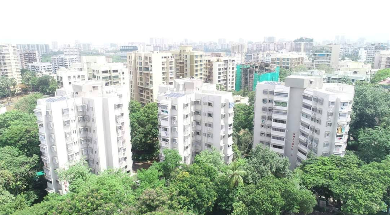2 BHK Furnished in Shatdal Society , Andheri West