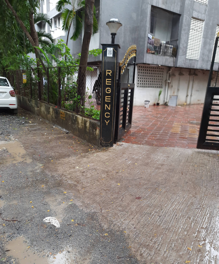 1 BHK in Regency CHS, Andheri West - Photo 2