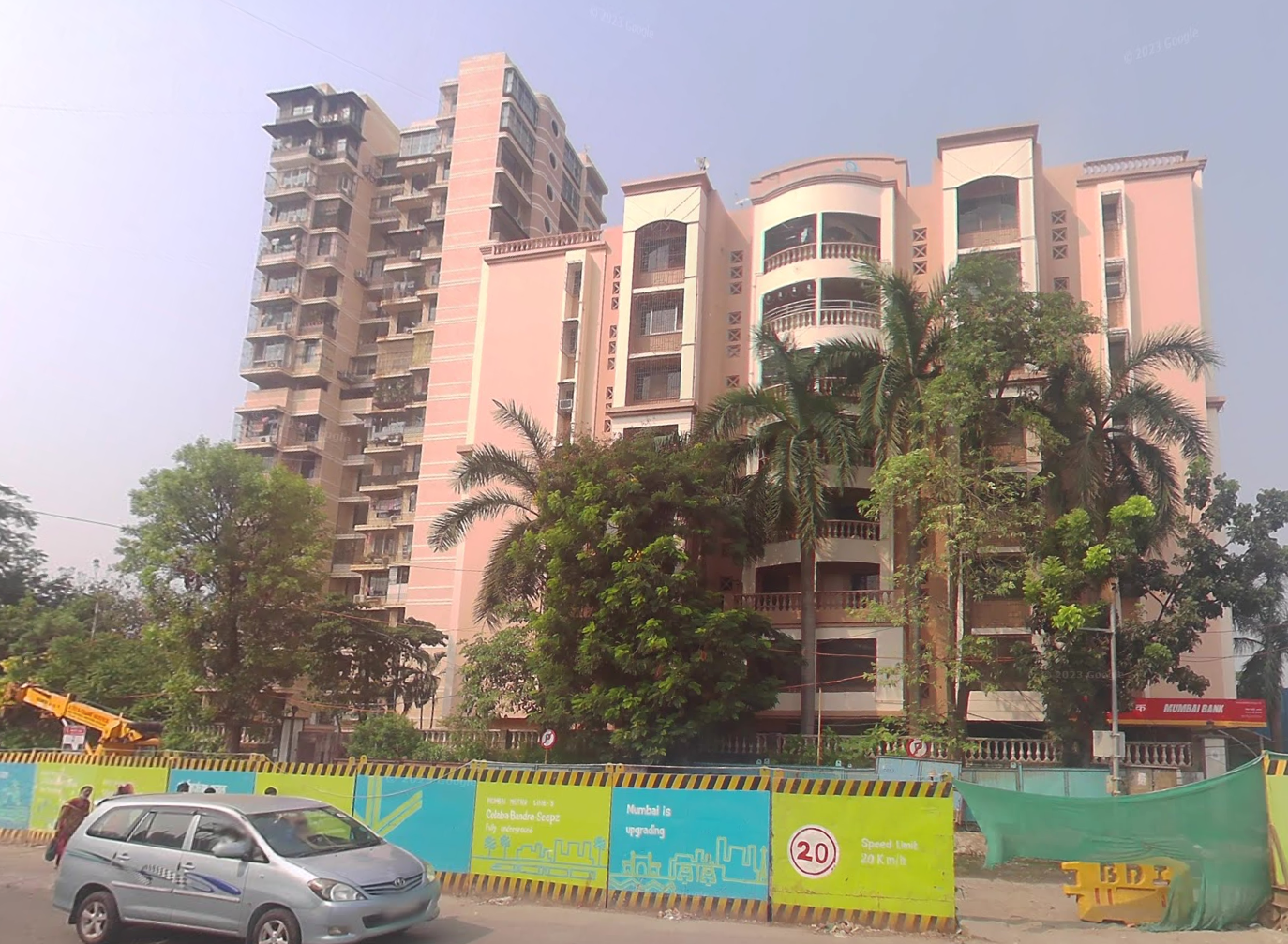 1 Semi-Furnished in Yashashree , Bandra East