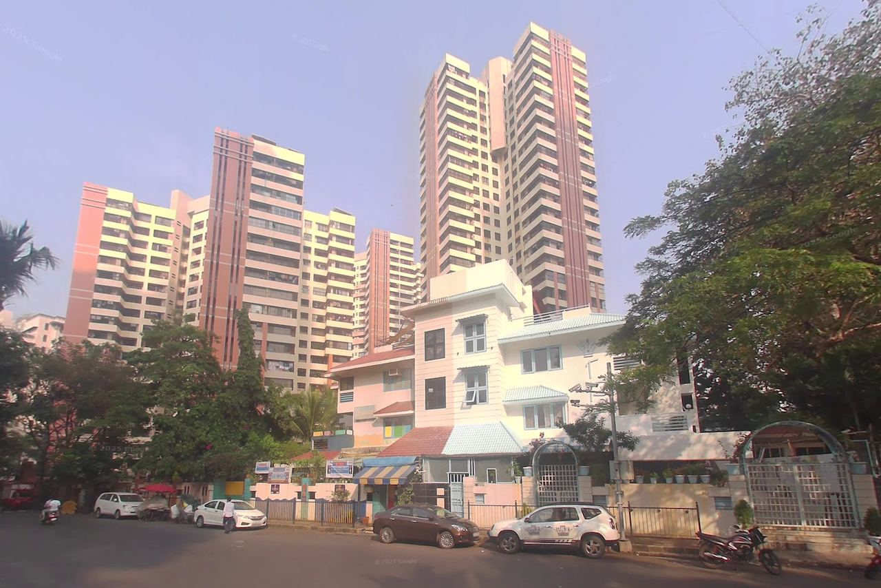 3 BHK Semi-Furnished in Samartha Aangan, Andheri West - Photo 5