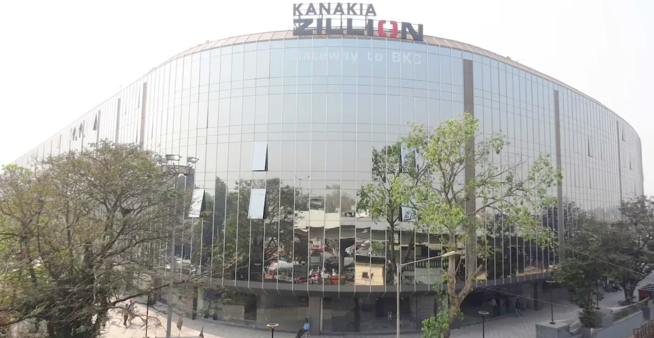 Office Semi-Furnished in Kanakia Zillion, Kurla - Photo 2
