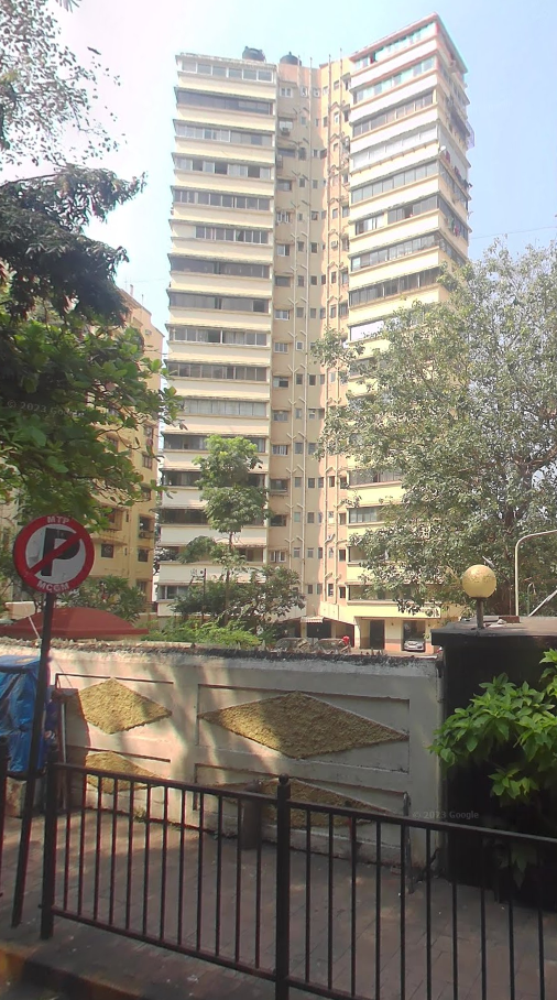 3 Semi-Furnished in Monalisa Apartment , Breach Candy