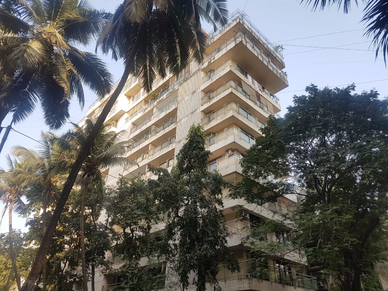 3 BHK in Juhu Trishul