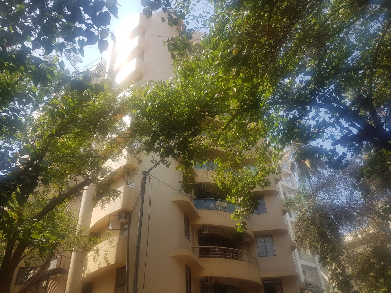 3 BHK in Iona, Juhu - Photo 3