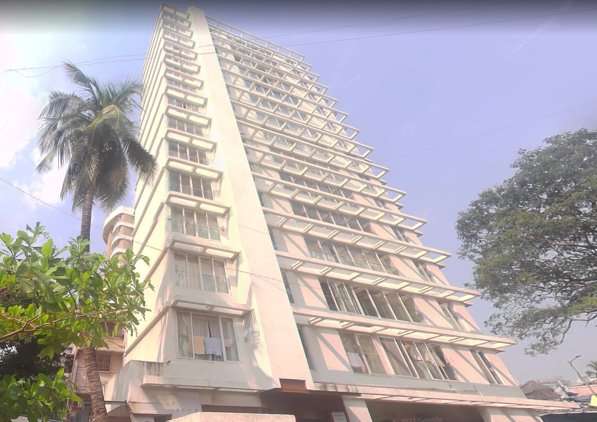 3 BHK Fully Furnished in Kakad Heights, Bandra West - Photo 2