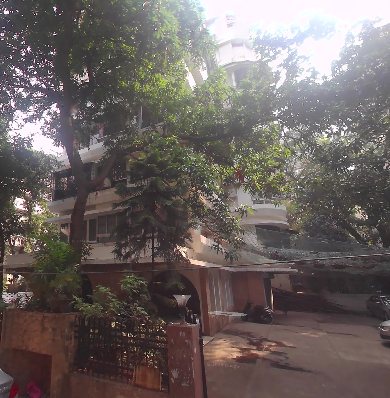 3 BHK Fully Furnished in Dev Shakti, Santacruz West - Photo 2