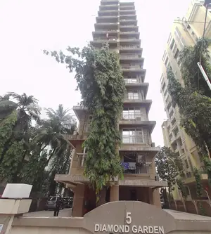 5 Diamond Garden