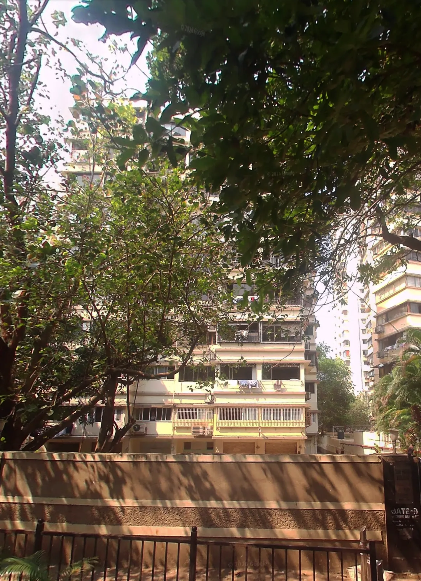 2 BHK in Sukhmani Building, Kemps Corner