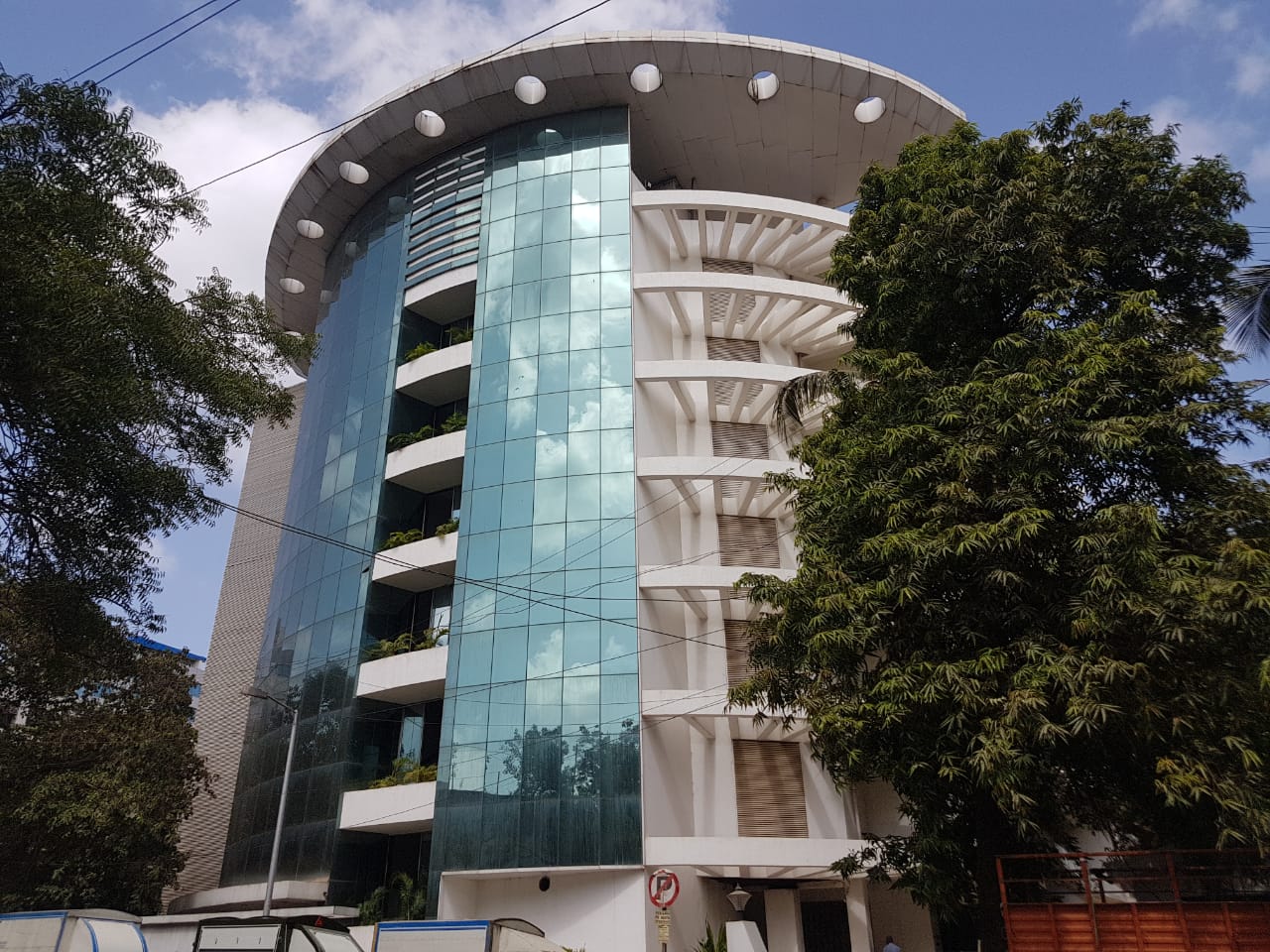 Office Semi-Furnished in Vedanta , Andheri East