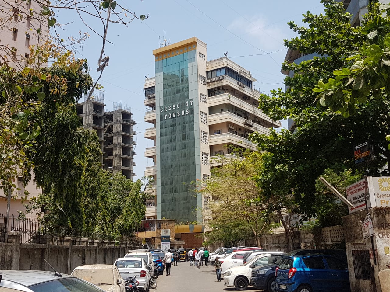 Office Semi-Furnished in Crescent Towers , Andheri West