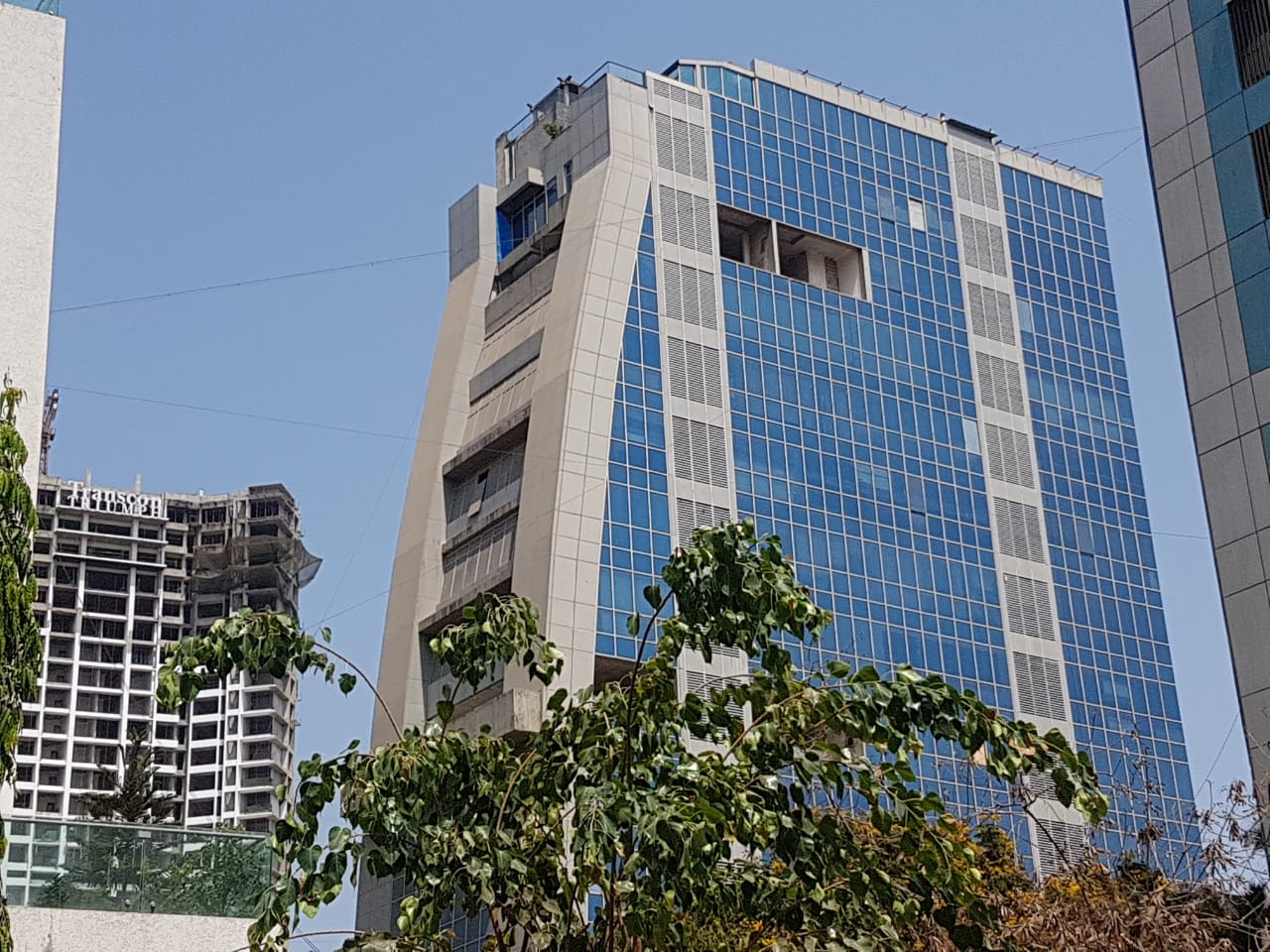 Office Semi-Furnished in Morya Blue Moon, Andheri West - Photo 2