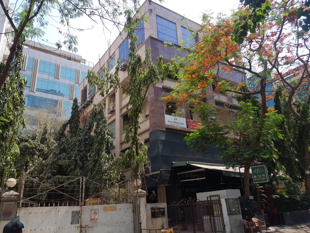 Office Furnished in Mittal Commercial Premises , Andheri West