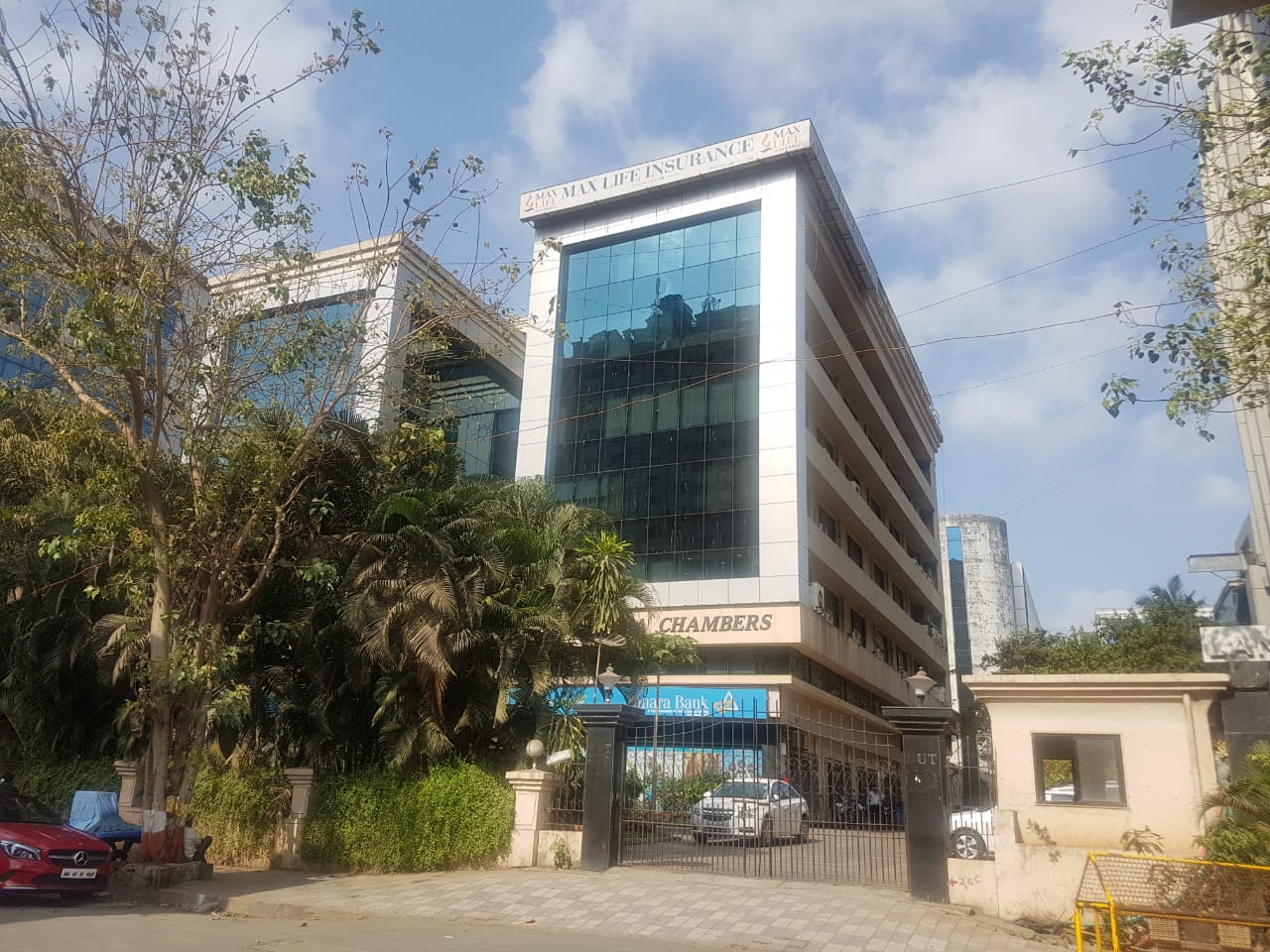 Office in Valecha Chambers, Andheri West - Photo 1